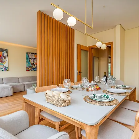 Host Wise Villa