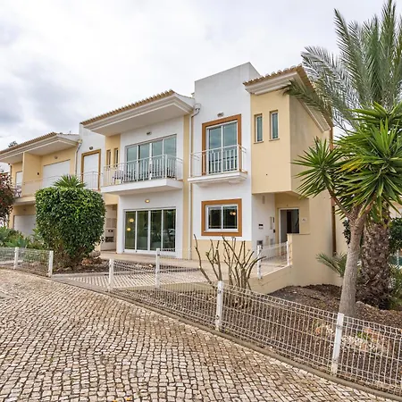 ヴィラ Host Wise Parchal