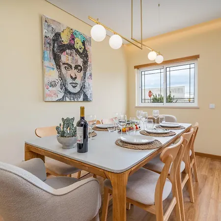 Host Wise ヴィラ *