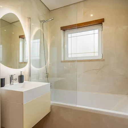 Host Wise ヴィラ *